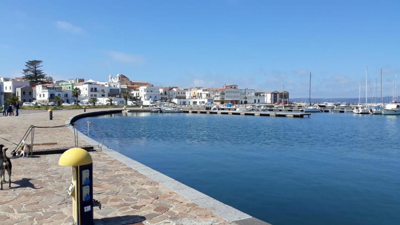 Appartamento Vista Mare Calasetta Eksteriør billede